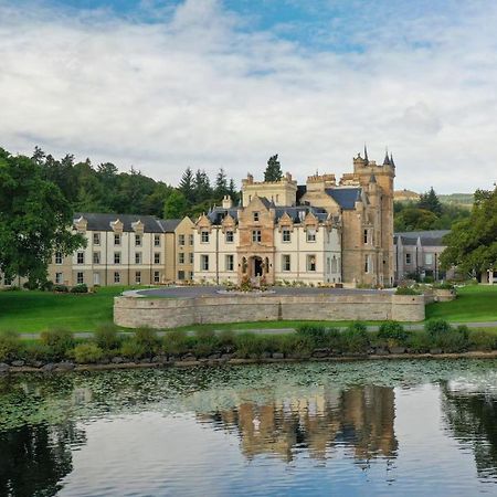Cameron House On Loch Lomond Alexandria Esterno foto The castle from the River Spey