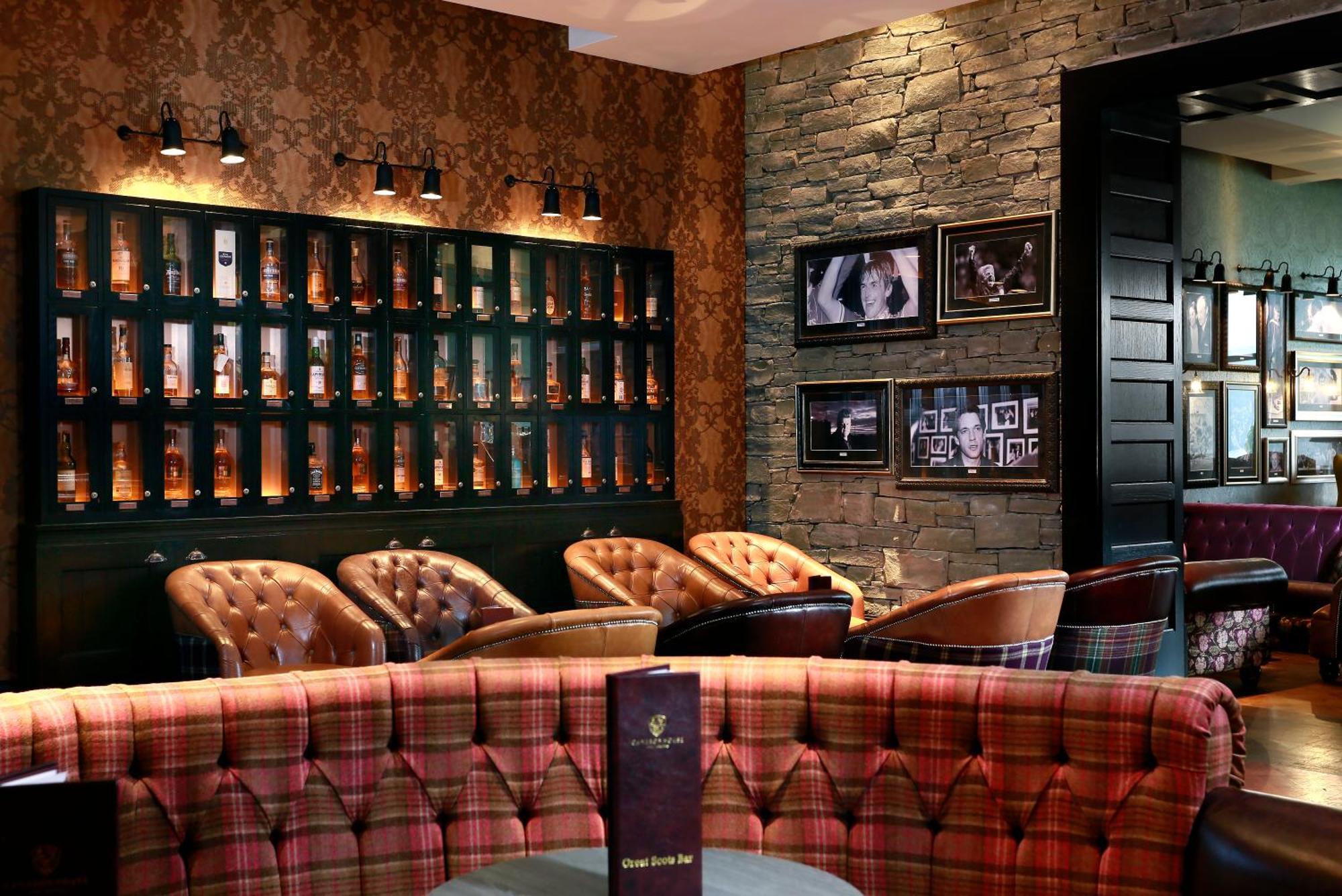 Cameron House On Loch Lomond Alexandria Esterno foto The Scotch Bar