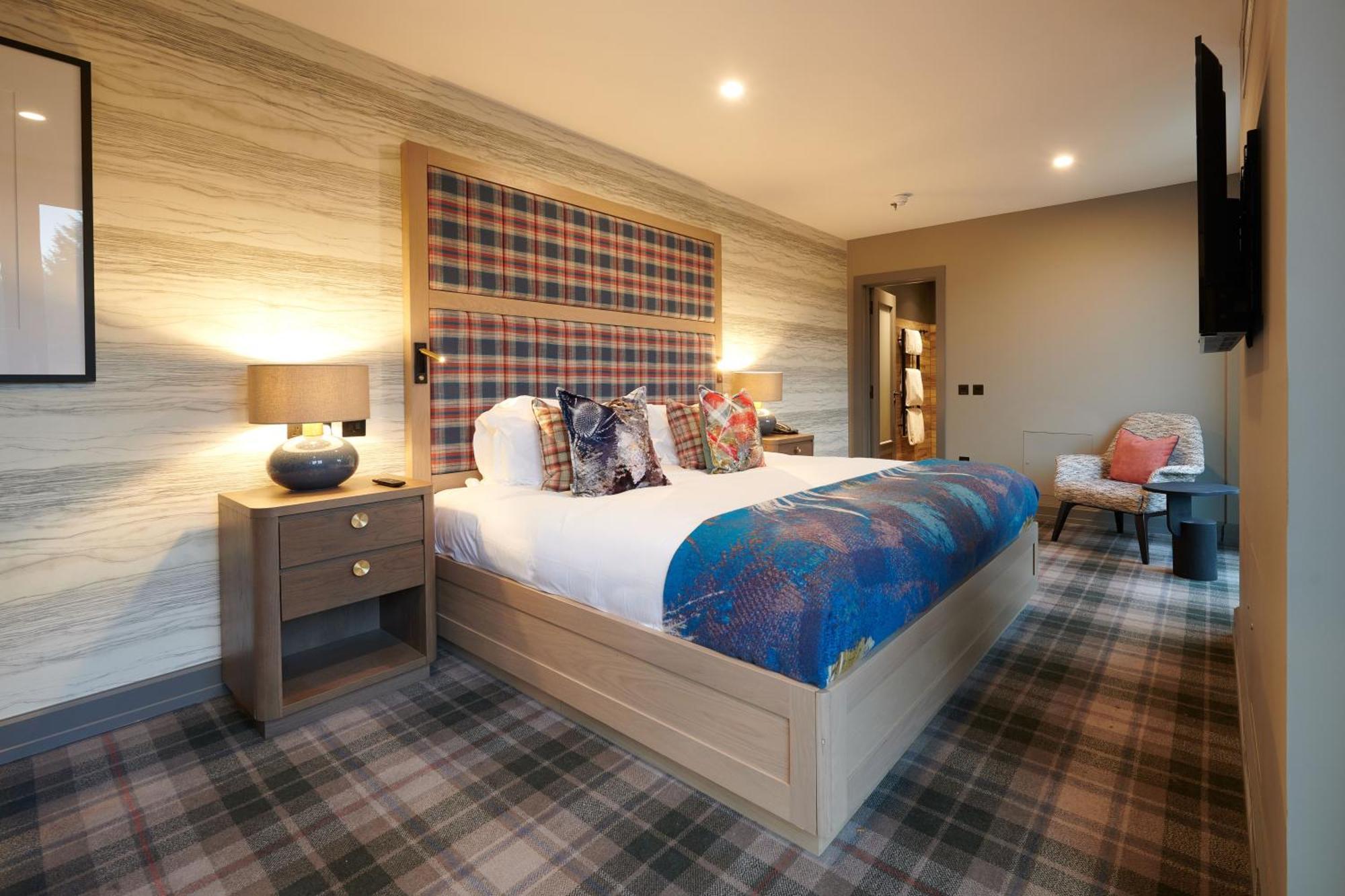 Cameron House On Loch Lomond Alexandria Esterno foto A bedroom at the hotel