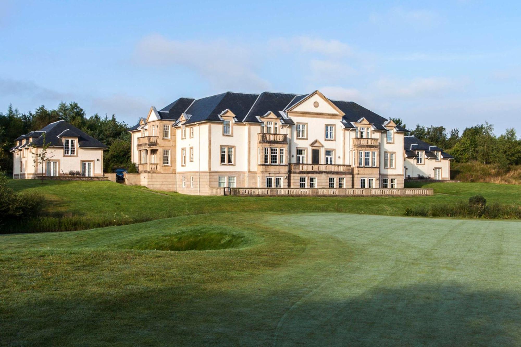 Cameron House On Loch Lomond Alexandria Esterno foto The clubhouse at the 2007 Open Championship