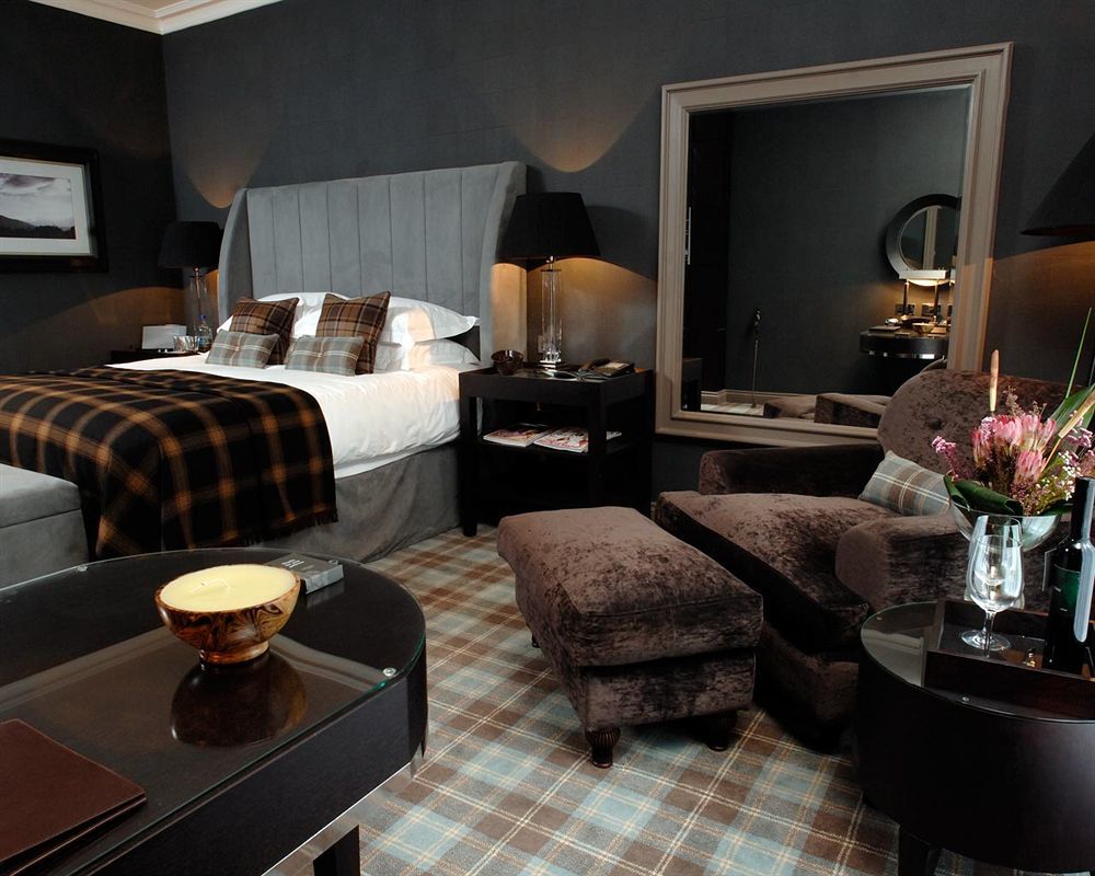 Cameron House On Loch Lomond Alexandria Esterno foto A bedroom at The Ivy Hotel